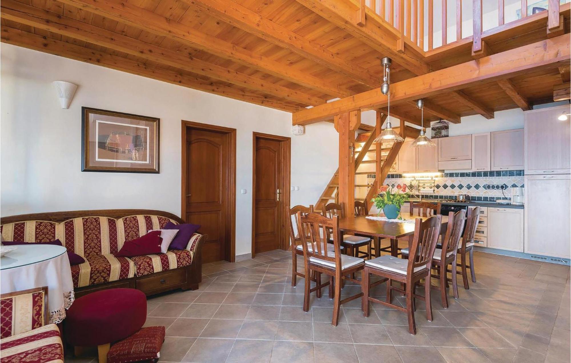 Gorgeous Home In Prigradica With Wifi Eksteriør billede